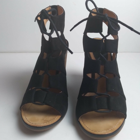 Melrose and Market open toe black lace up suede lace up wedge size 10M. - Picture 5 of 9